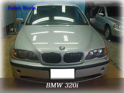 BMW320i